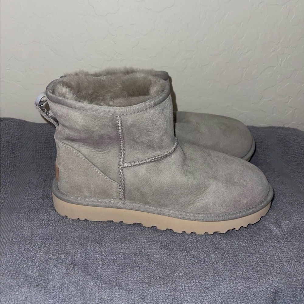 UGG classic mini II Boots